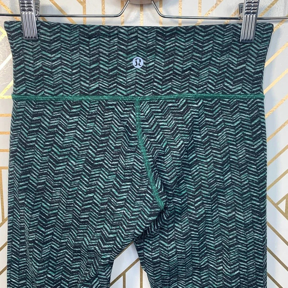 Lululemon Wunder Under Crops‎ Sea Mist Deep Green - Picture 6 of 8